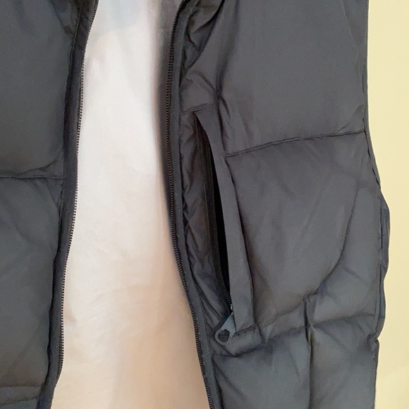 GAP | puffy vest - Picture 3 of 13